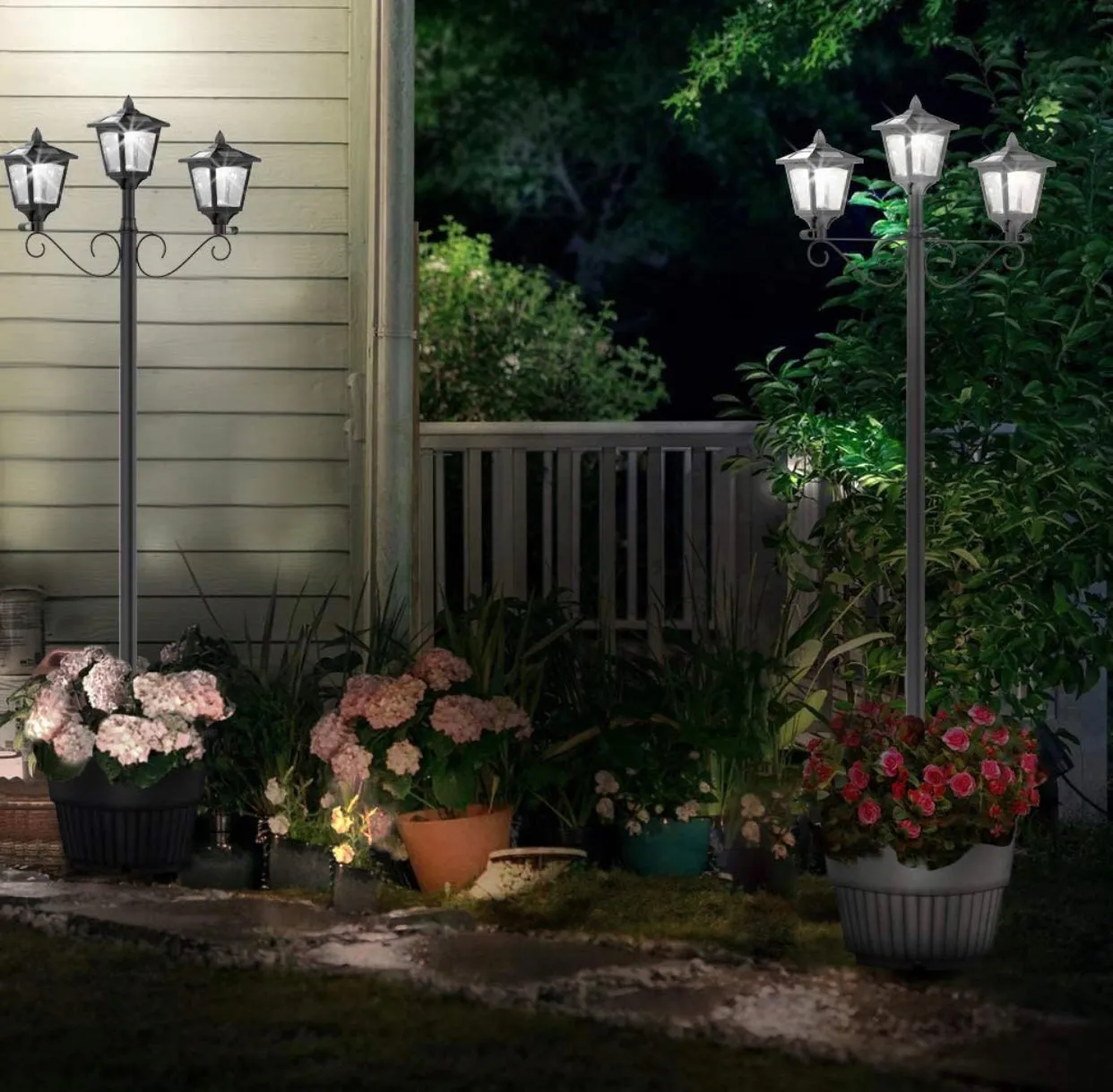 3 Fixture Outdoor Solar LED Lamp Post With 50 Lumen - 72Inch