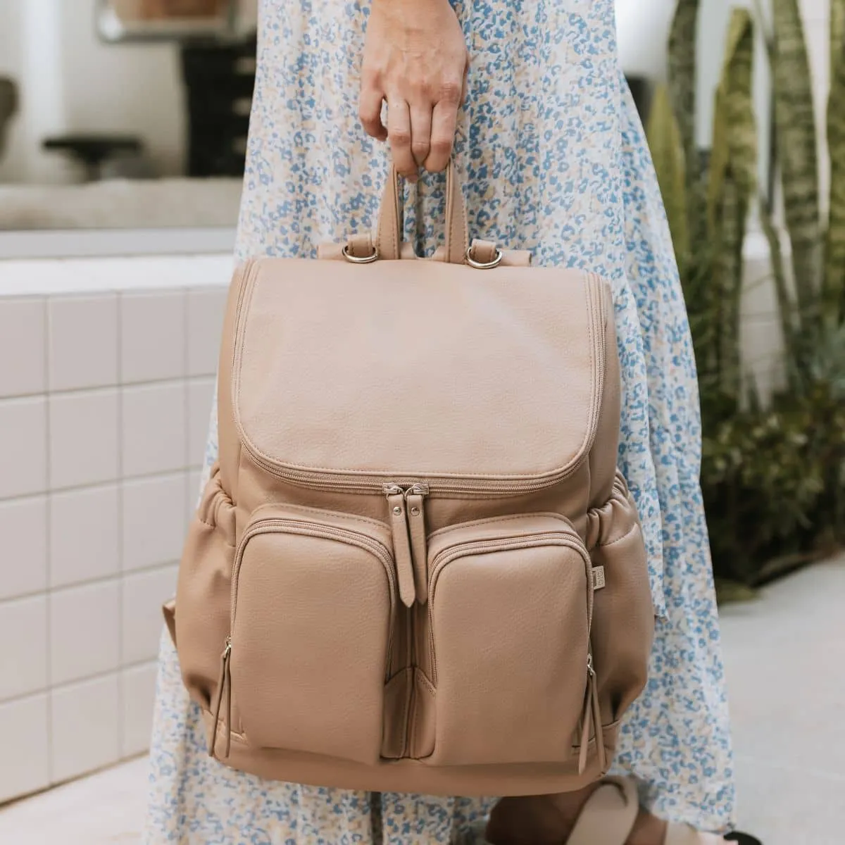 OiOi Vegan Leather Nappy Backpack - Oat Dimple