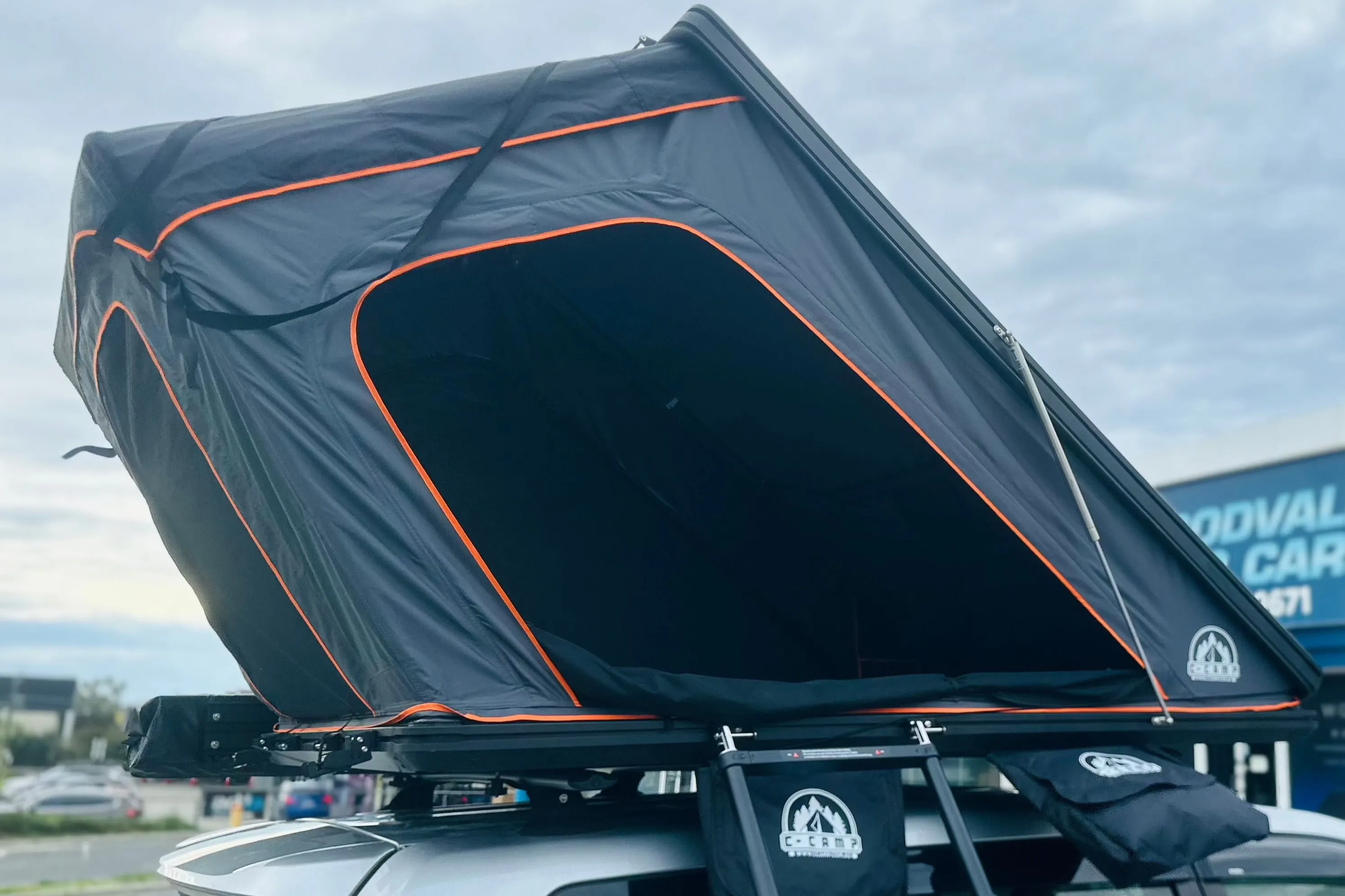 Superior Rooftop Tent